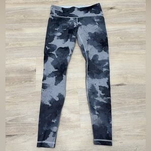 Lululemon Camo Full Length Leggings